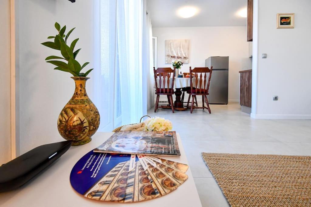 Tere Apartment Ragusa Esterno foto