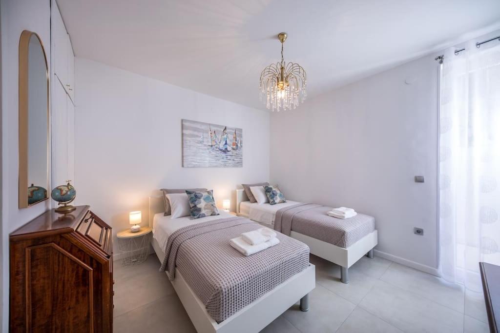 Tere Apartment Ragusa Esterno foto
