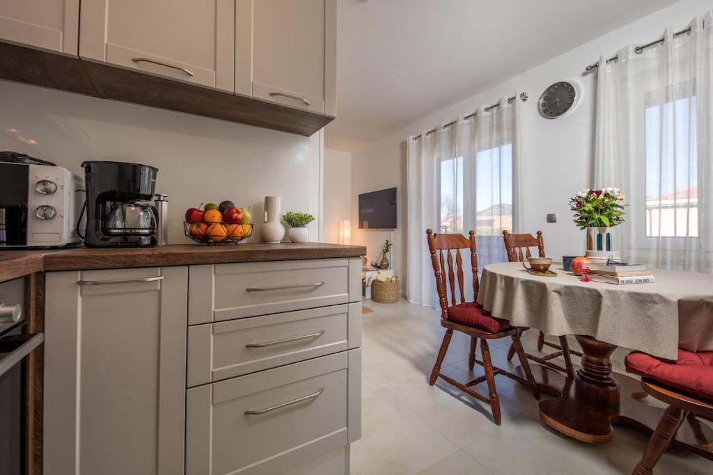 Tere Apartment Ragusa Esterno foto