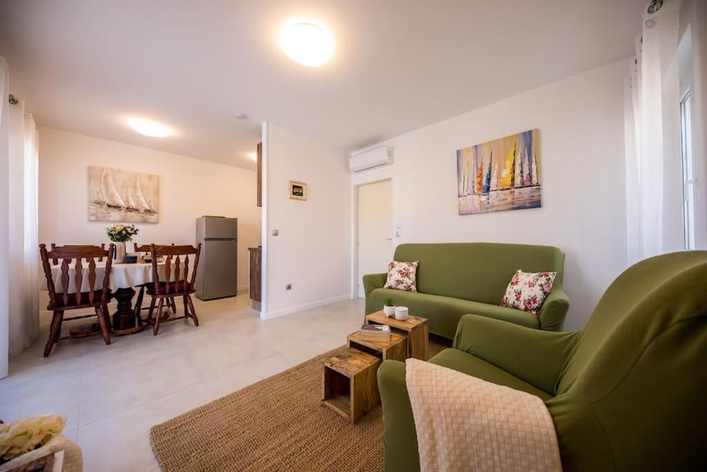 Tere Apartment Ragusa Esterno foto
