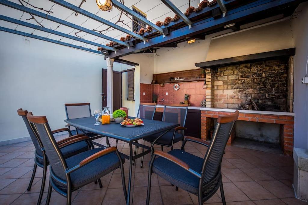 Tere Apartment Ragusa Esterno foto